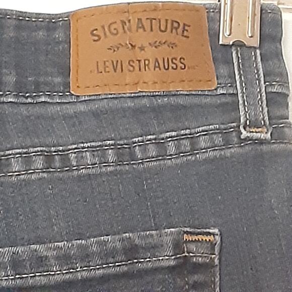 Signature By Levi Strauss Mid Rise Boyfriend Cropped Cuffed Jeans Sz 8 - Picture 8 of 11